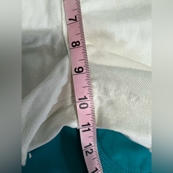 High rise Distressed denim shorts white size 25 Nordstrom - Picture 6 of 10